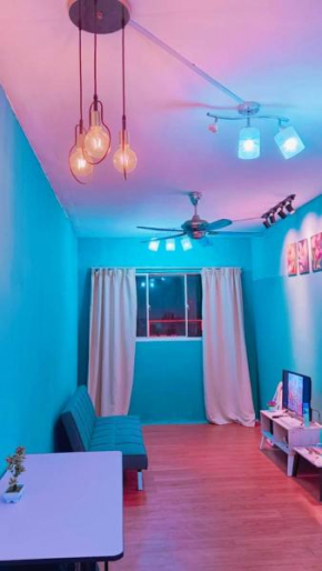 COZY, FAMILYSTAY, BAYAN LEPAS, only 4pax, 1car parking